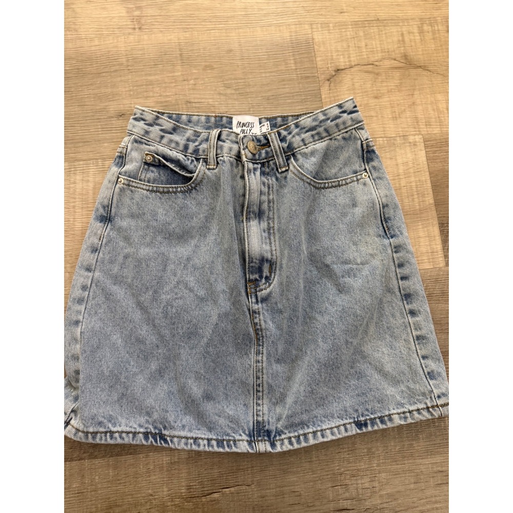 Princess Polly High-Waisted Denim Mini Skirt - Light Wash (Size US 2)